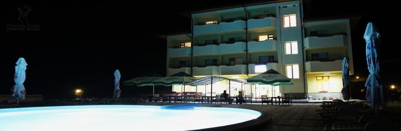Hotel Restaurant Popini Laki Yagodina Buitenkant foto
